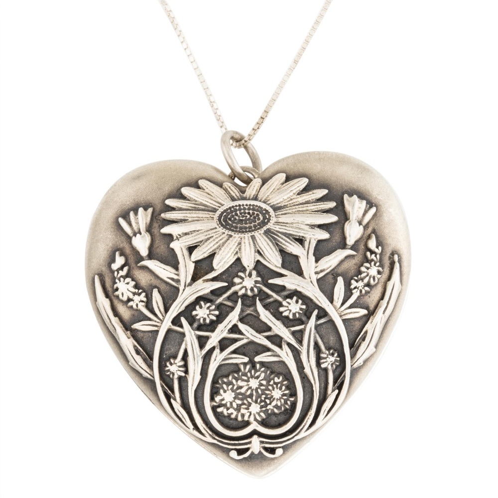 ISO Tiffany & Co Ziegfeld Locket